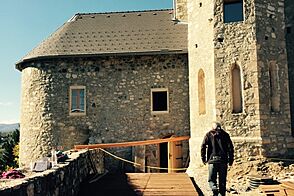 Работы реконструкции здания